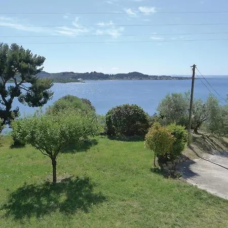 Stunning In Istres With Wifi Miramas